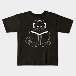 Cat reading book with headphones Kids T-Shirt
